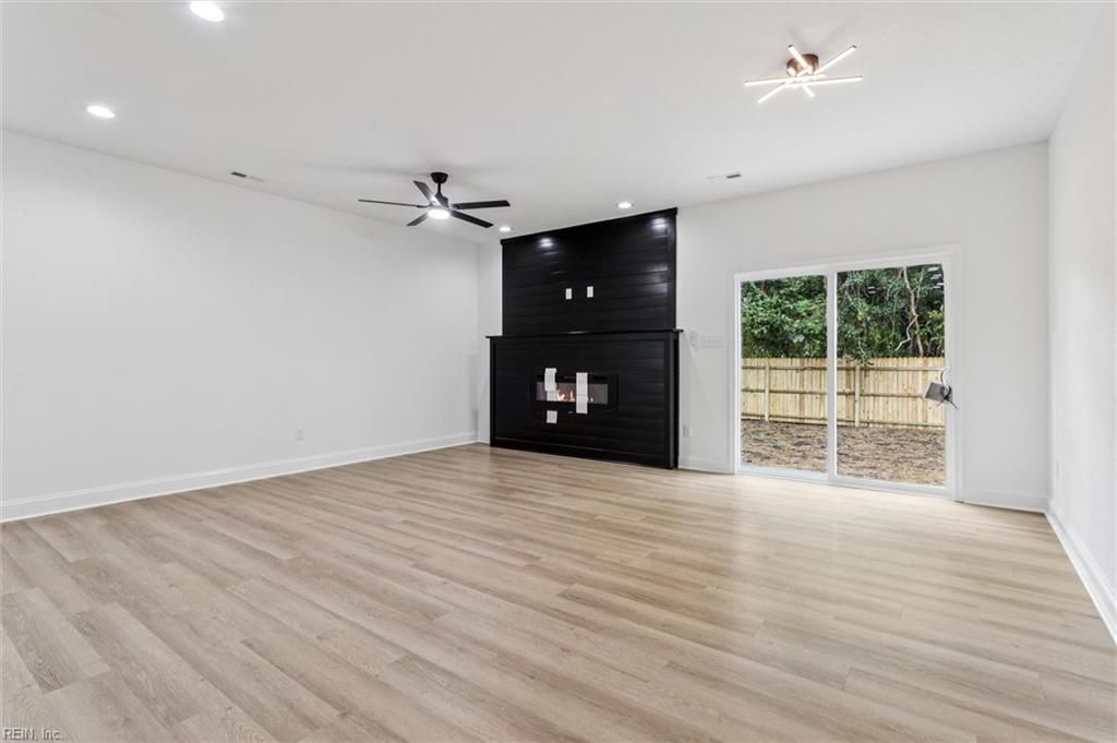 Photo of 26 Booker Street, Hampton, VA 23663 (MLS # 10615835)