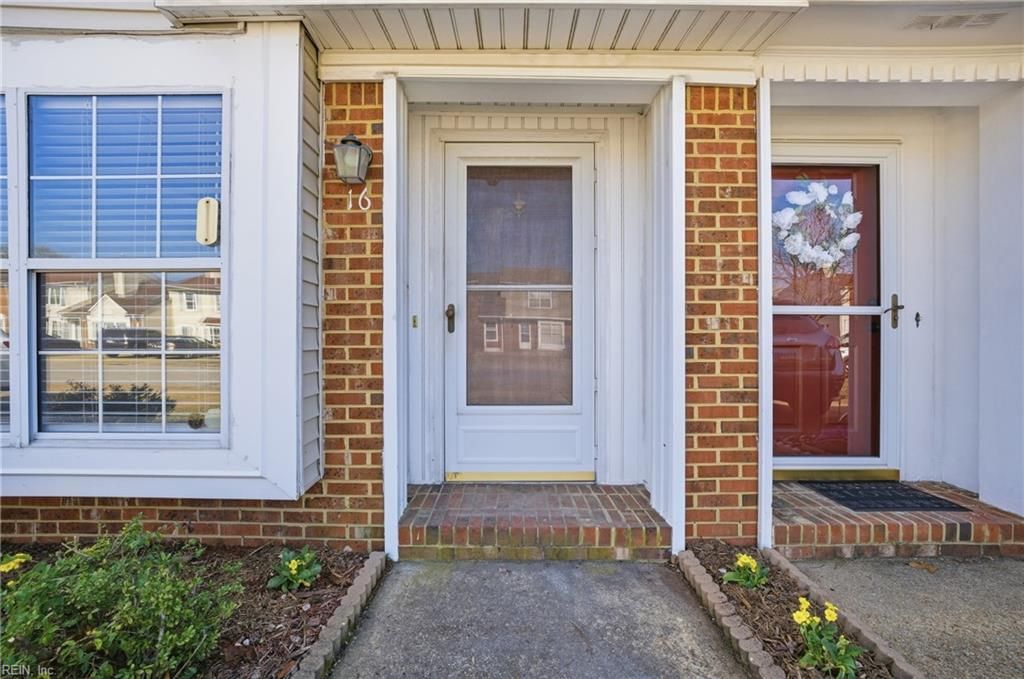 Photo of 16 Riverchase Drive, Hampton, VA 23669 (MLS # 10624799)