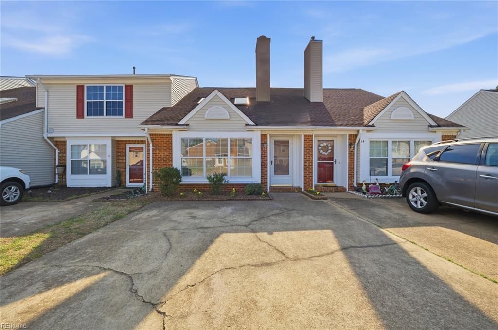 Photo of 16 Riverchase Drive, Hampton, VA 23669 (MLS # 10624799)