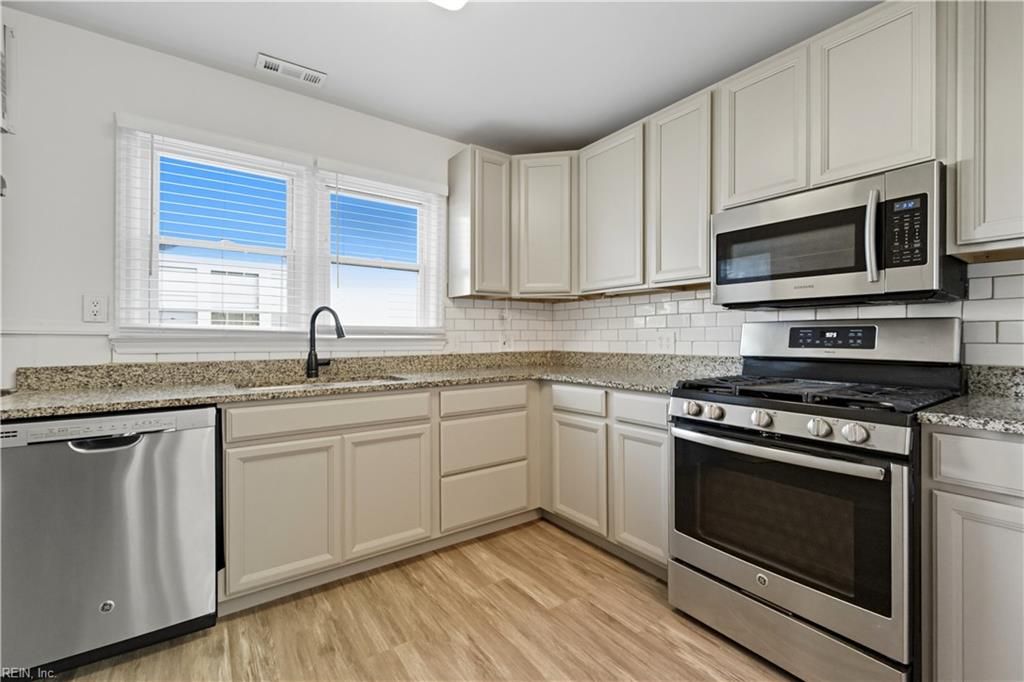 Photo of 1120 N Mallory Street, Hampton, VA 23663 (MLS # 10614844)