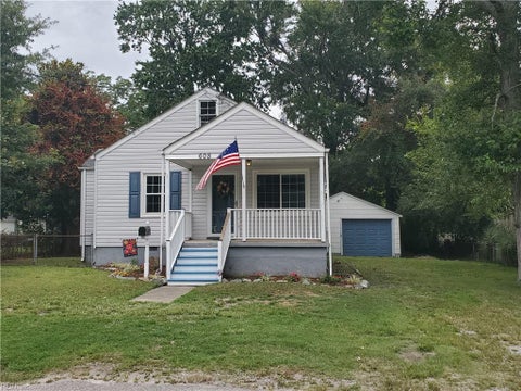 Photo for 608 Jewell AVE