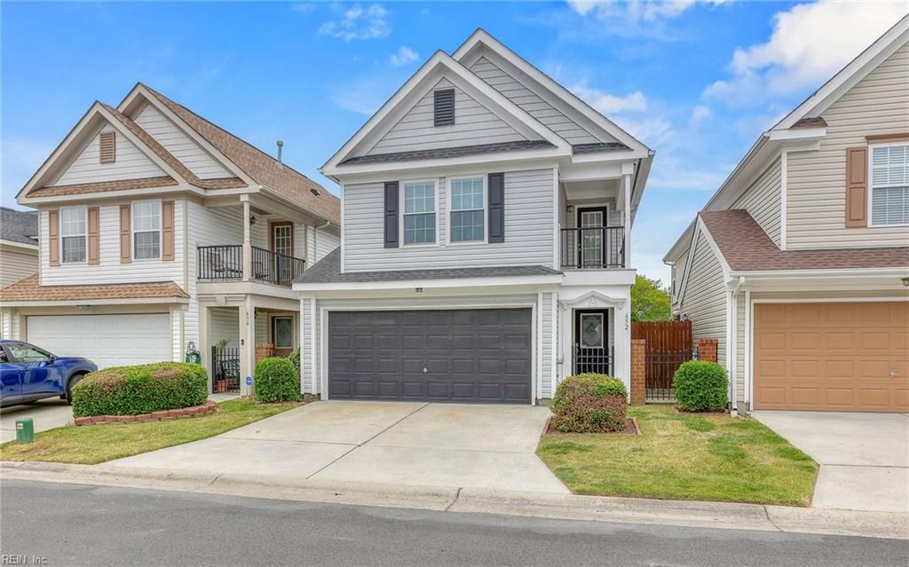 Photo of 652 Pawleys Arch, Virginia Beach, VA 23462 (MLS # 10633852)