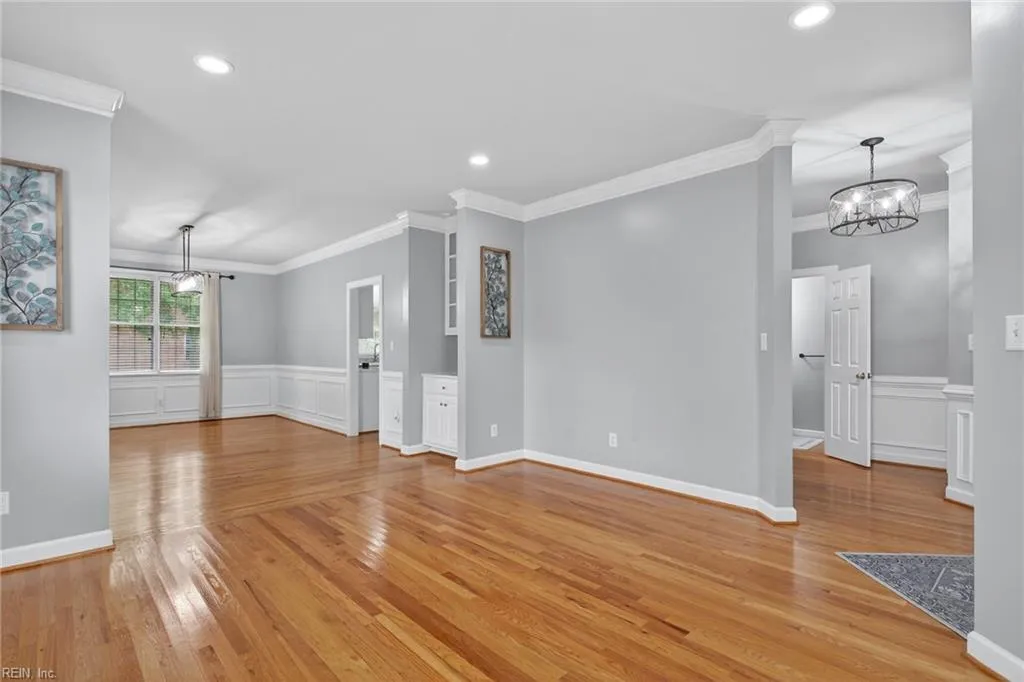 Smithfield, Virginia 23430, United States, 5 Bedrooms Bedrooms, ,3 BathroomsBathrooms,Residential,Active,207377