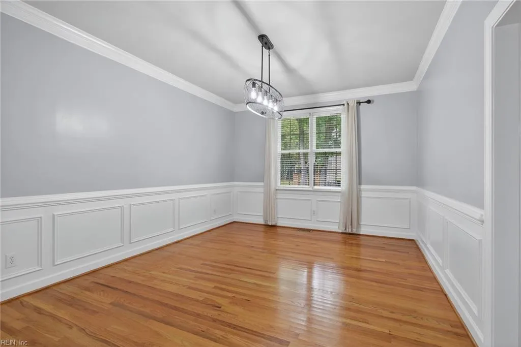 Smithfield, Virginia 23430, United States, 5 Bedrooms Bedrooms, ,3 BathroomsBathrooms,Residential,Active,207377