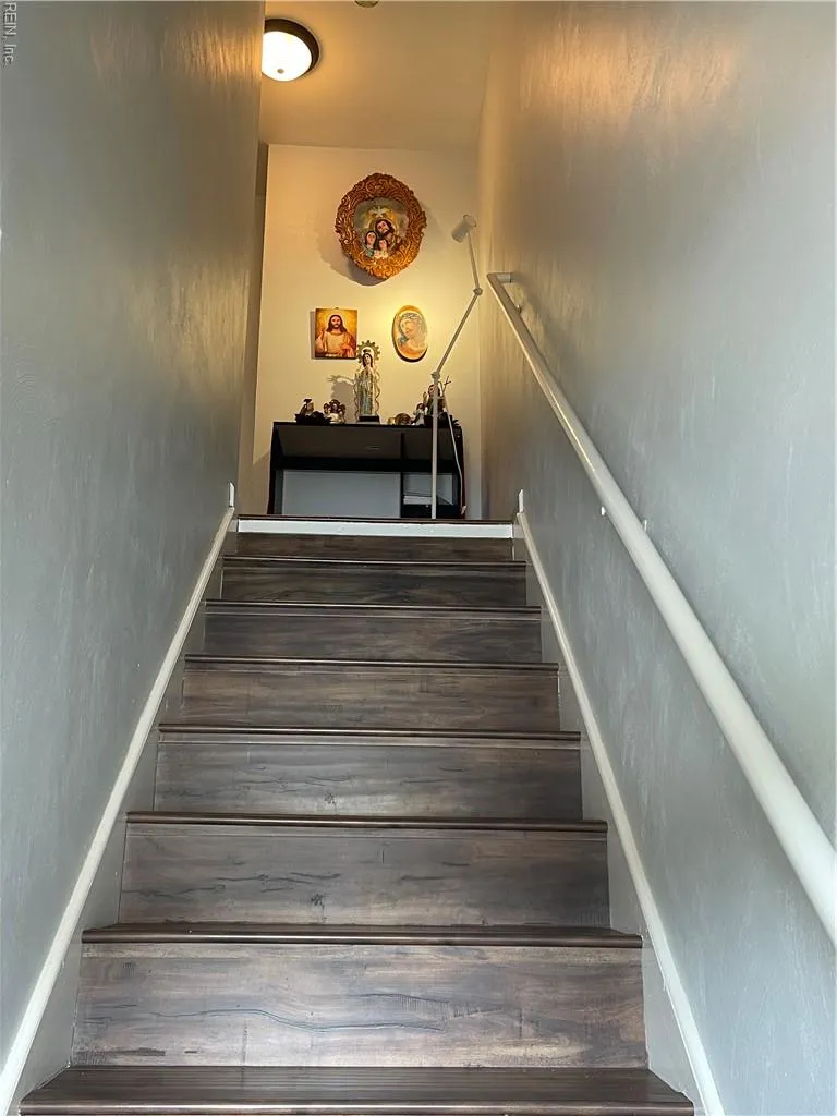 Virginia Beach, Virginia 23453, United States, 3 Bedrooms Bedrooms, ,2 BathroomsBathrooms,Residential,Active,189292