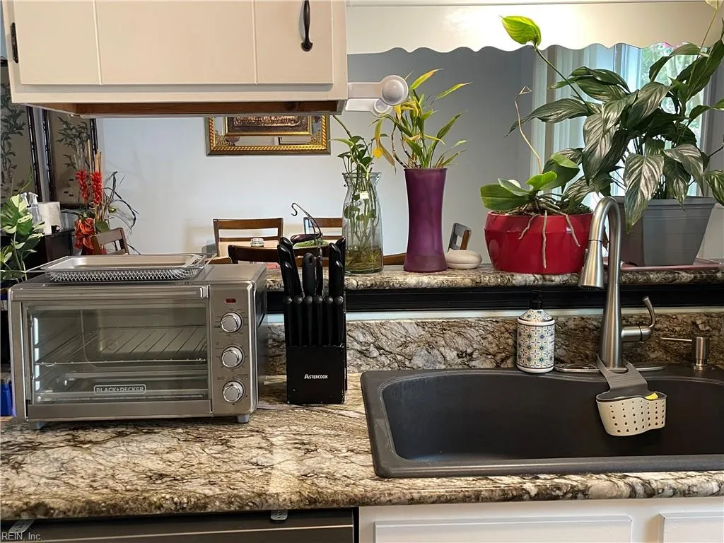 Virginia Beach, Virginia 23453, United States, 3 Bedrooms Bedrooms, ,2 BathroomsBathrooms,Residential,Active,189292