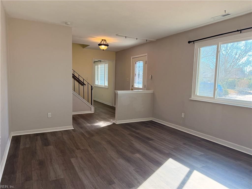 Photo of 5492 Pocono Place, Virginia Beach, VA 23464 (MLS # 10616188)