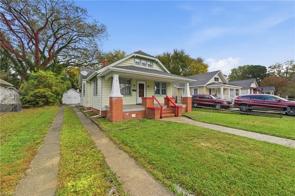 Photo of 248 Pocahontas Place, Hampton, VA 23661 (MLS # 10608613)