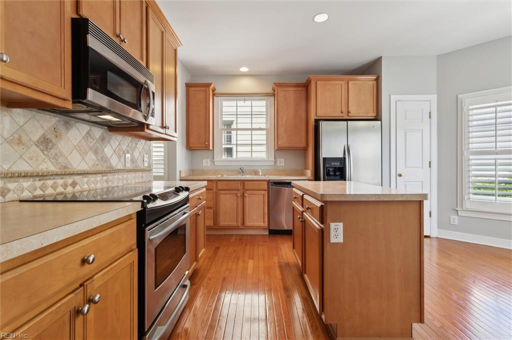 108 Shaindel DR
