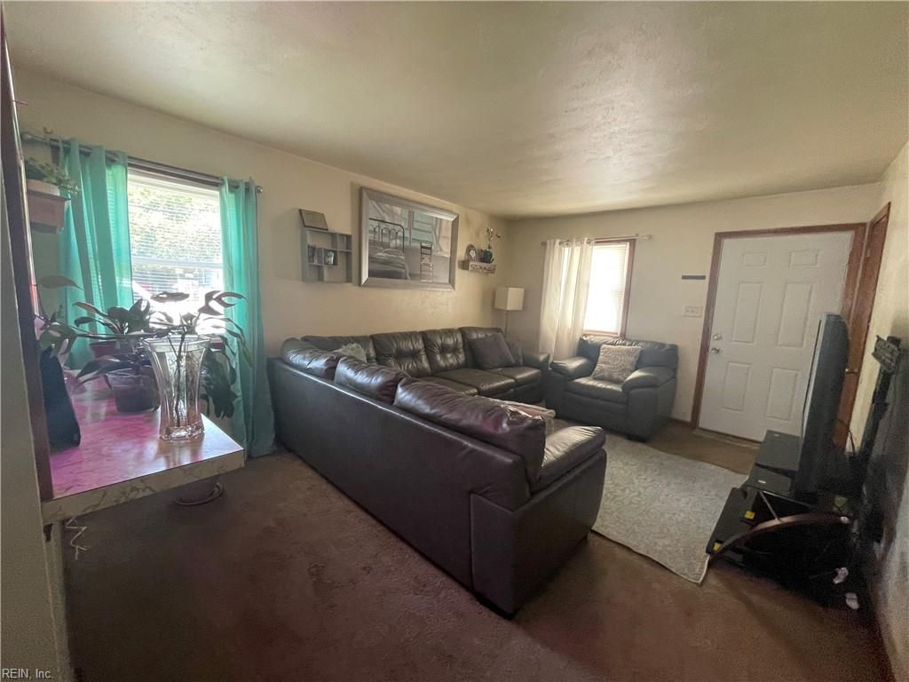 Photo of 1524 Wyoming Avenue #A, Norfolk, VA 23502 (MLS # 10620322)