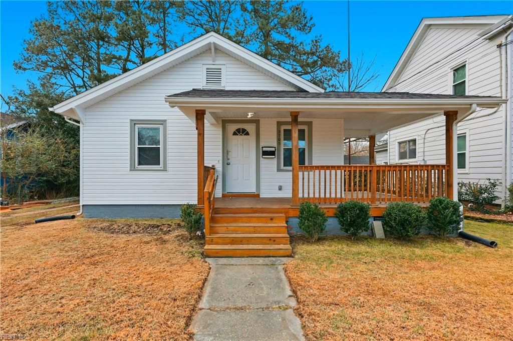 Photo of 3705 Nottaway Street, Norfolk, VA 23513 (MLS # 10619130)