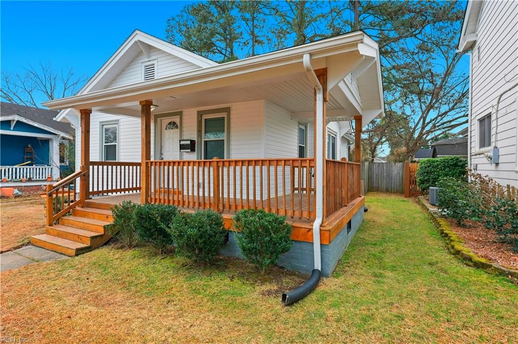 Photo of 3705 Nottaway Street, Norfolk, VA 23513 (MLS # 10619130)