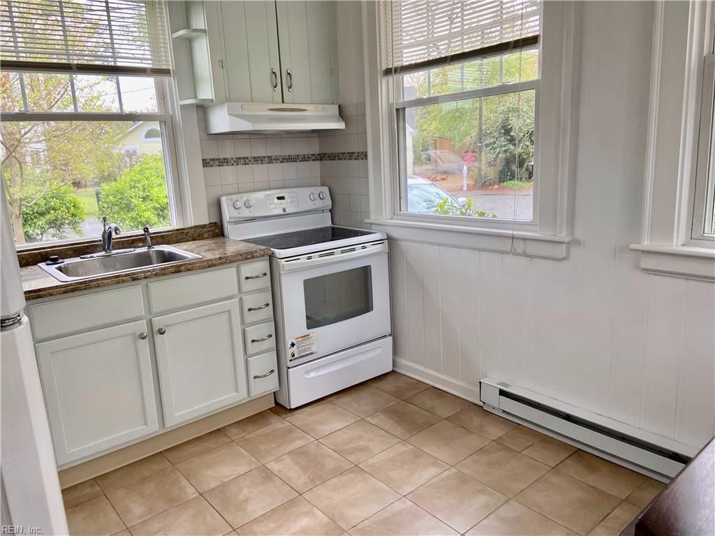 Photo of 4964 Athens Boulevard #2, Virginia Beach, VA 23451 (MLS # 10624011)