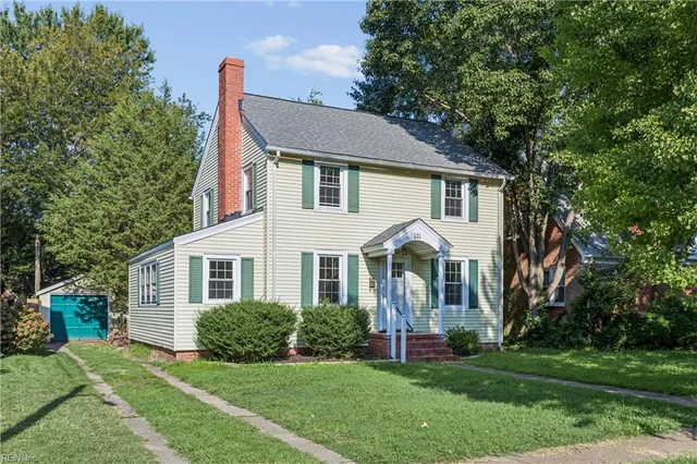 131 Shenandoah Road, photo 3 of 48