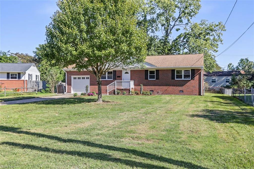 Photo of 516 Brentwood Drive, Newport News, VA 23601 (MLS # 10658811)