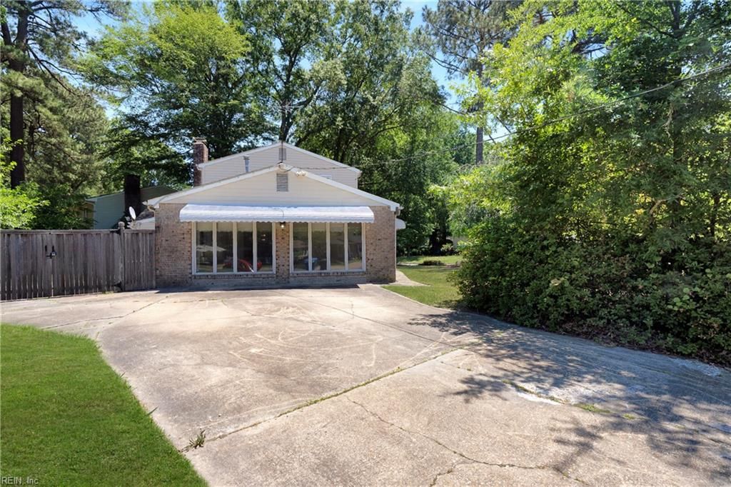 Photo of 540 Rodney Lane, Virginia Beach, VA 23464 (MLS # 10636538)