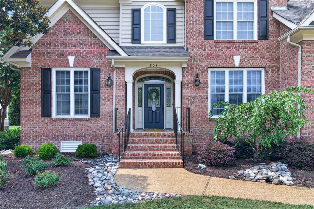 Photo of 808 Water Fowl Drive, Yorktown, VA 23692 (MLS # 10644781)