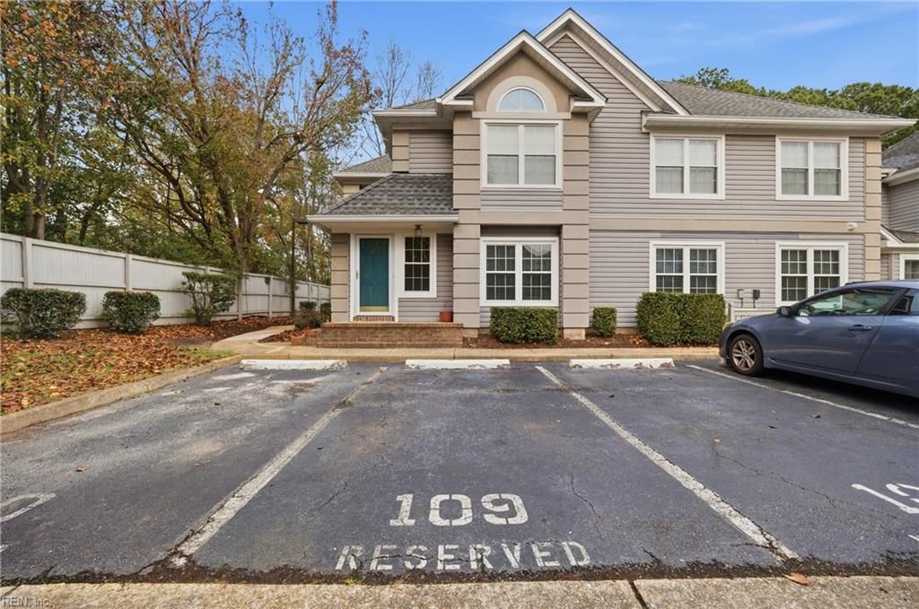 Photo of 604 Rue Saint La Rogue, Chesapeake, VA 23320 (MLS # 10613187)