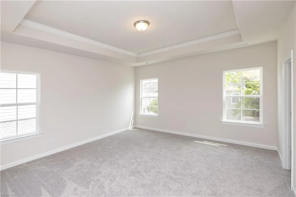 Suffolk, Virginia 23434, United States, 4 Bedrooms Bedrooms, ,3 BathroomsBathrooms,Residential,Active,92851