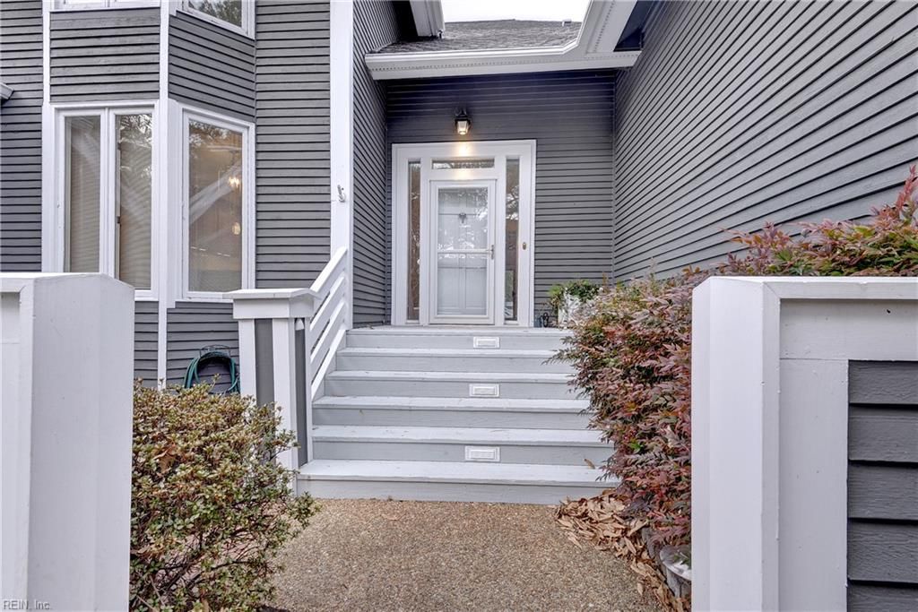 Photo of 105 Moodys Run, Williamsburg, VA 23185 (MLS # 10617337)