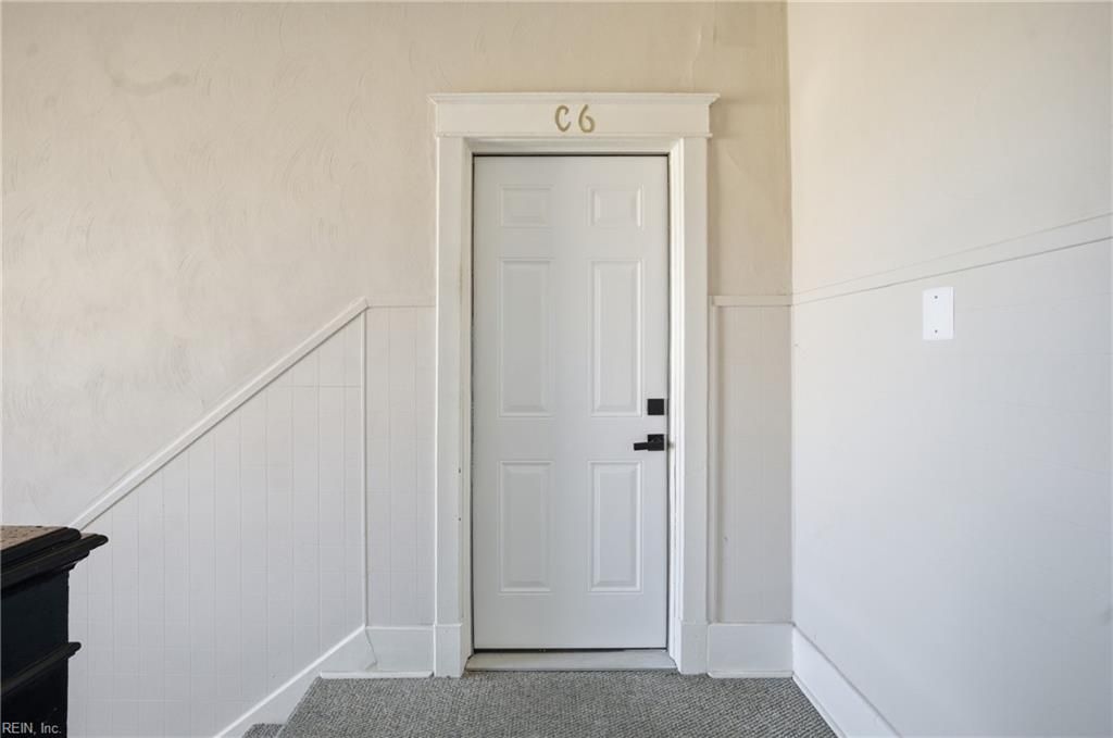 Photo of 431 W 31st Street #C6, Norfolk, VA 23508 (MLS # 10613697)