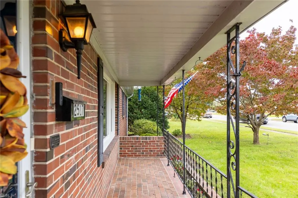 Norfolk, Virginia 23518, United States, 4 Bedrooms Bedrooms, ,2 BathroomsBathrooms,Residential,Pending,19644