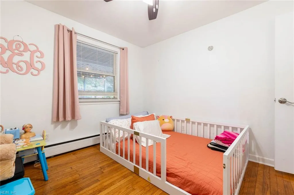 Norfolk, Virginia 23518, United States, 4 Bedrooms Bedrooms, ,2 BathroomsBathrooms,Residential,Pending,19644