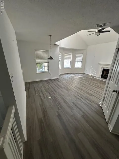 Chesapeake, Virginia 23320, United States, 3 Bedrooms Bedrooms, ,3 BathroomsBathrooms,Residential,Active,170099