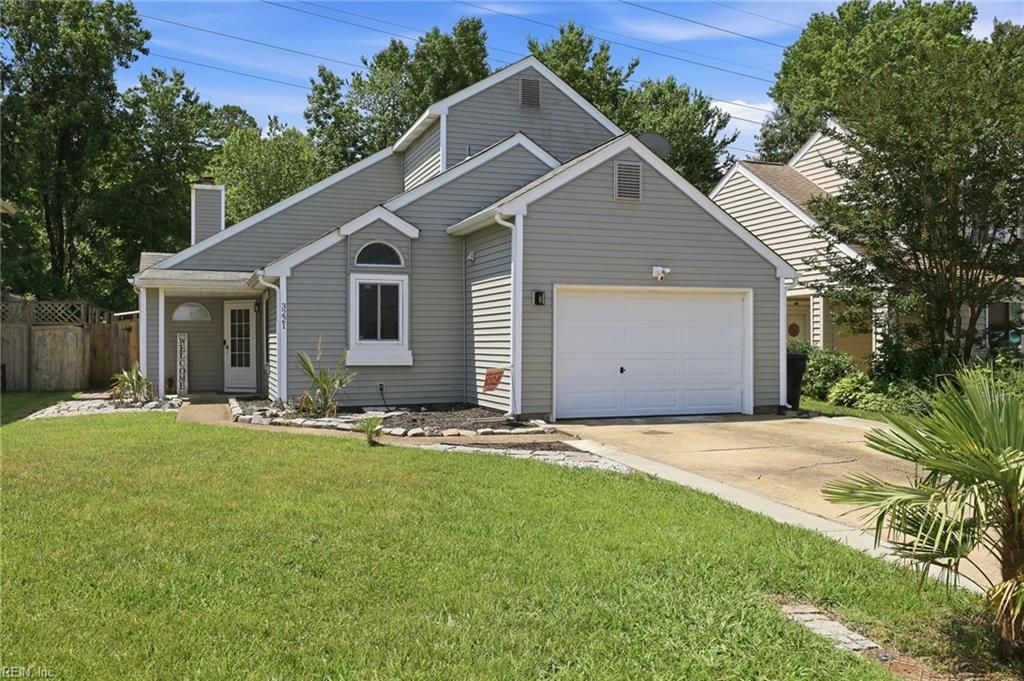 Photo of 3221 Twinflower Land, Virginia Beach, VA 23453 (MLS # 10641137)