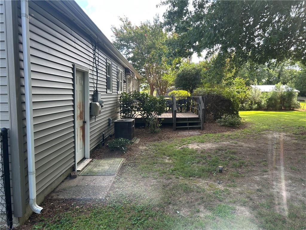 Photo of 27 Garrow Road, Newport News, VA 23602 (MLS # 10651531)