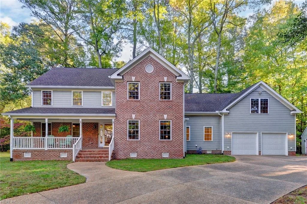 106 Loblolly Court