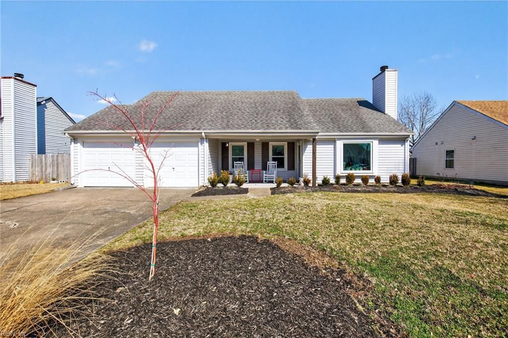 Photo of 1920 Falling Sun Circle, Virginia Beach, VA 23454 (MLS # 10621462)