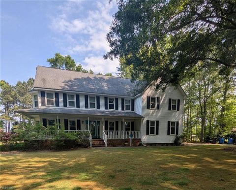 1918 Hallmark WAY Chesapeake VA 23323