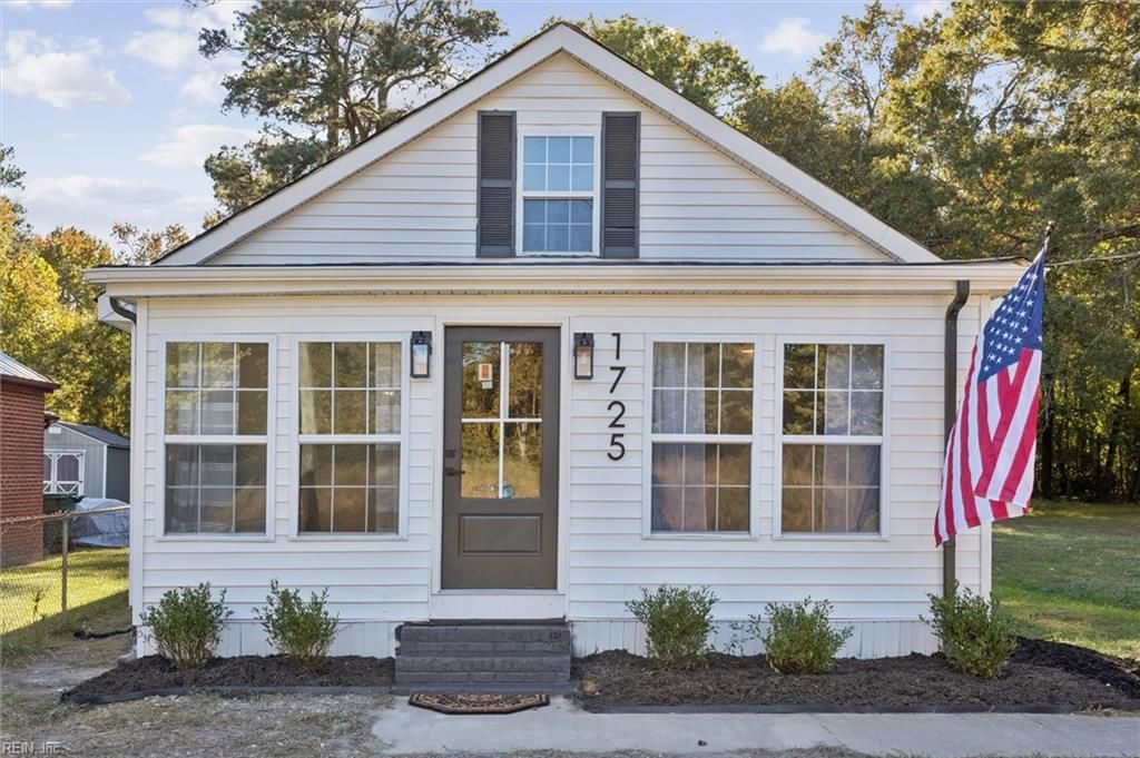Photo of 1725 Sawmill Point, Suffolk, VA 23436 (MLS # 10607678)