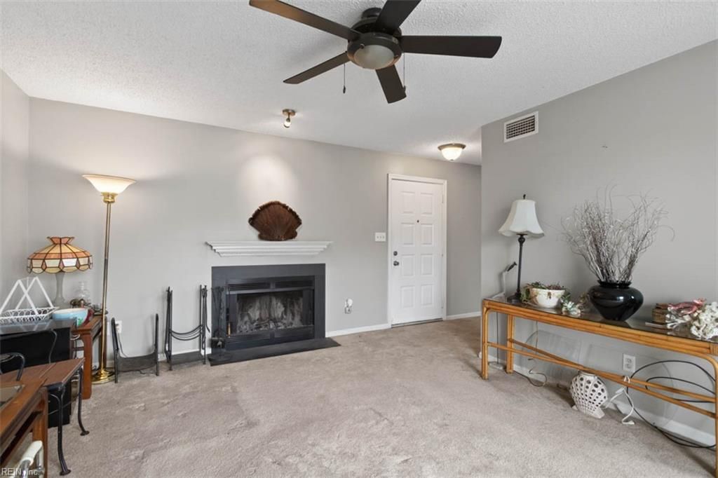 Photo of 620 Shoreham Court #201, Virginia Beach, VA 23451 (MLS # 10624019)
