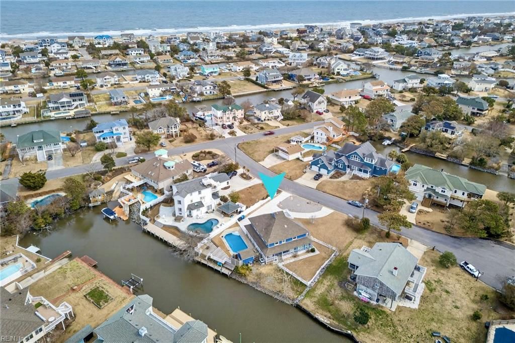 Photo of 308 Grebe Crescent, Virginia Beach, VA 23456 (MLS # 10623192)