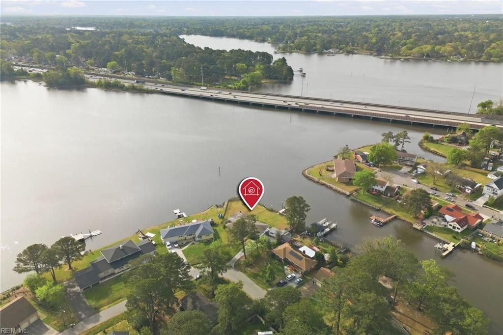 Photo of 801 Fontaine Avenue, Norfolk, VA 23502 (MLS # 10628659)