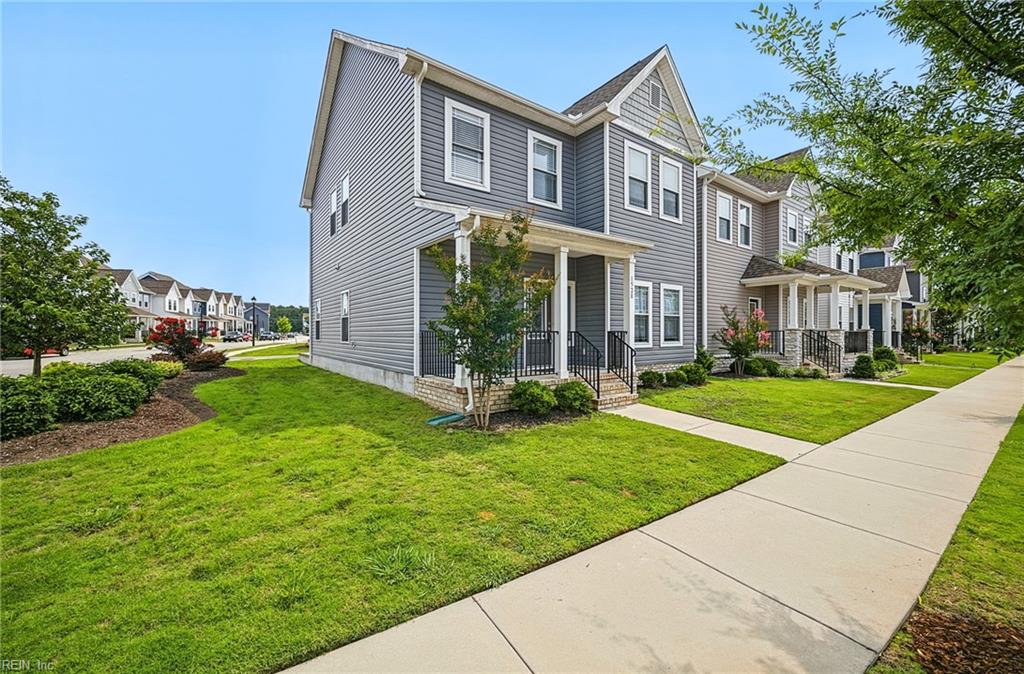 Photo of 1520 Waltham Lane, Newport News, VA 23608 (MLS # 10644980)