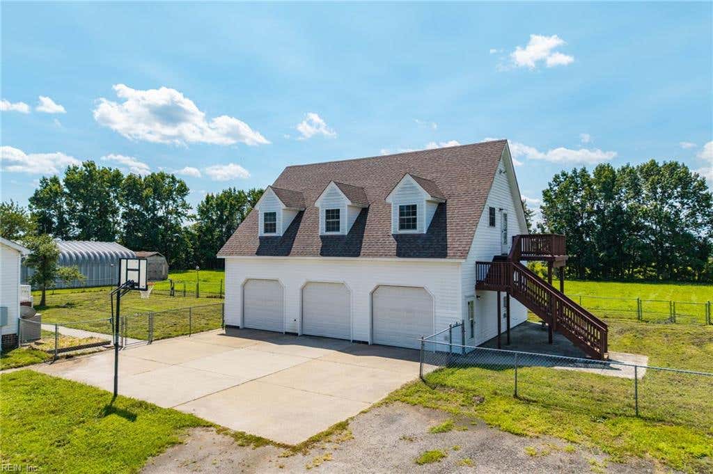 Photo of 832 Puddin Ridge Road, Moyock, NC 27958 (MLS # 10647851)
