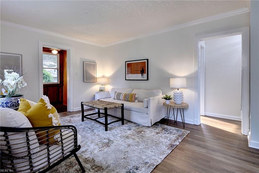 Photo of 40 Langley Avenue, Newport News, VA 23601 (MLS # 10646430)