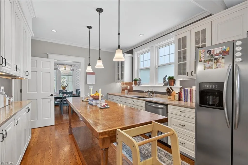 Norfolk, Virginia 23508, United States, 3 Bedrooms Bedrooms, ,2 BathroomsBathrooms,Residential,Active,189334