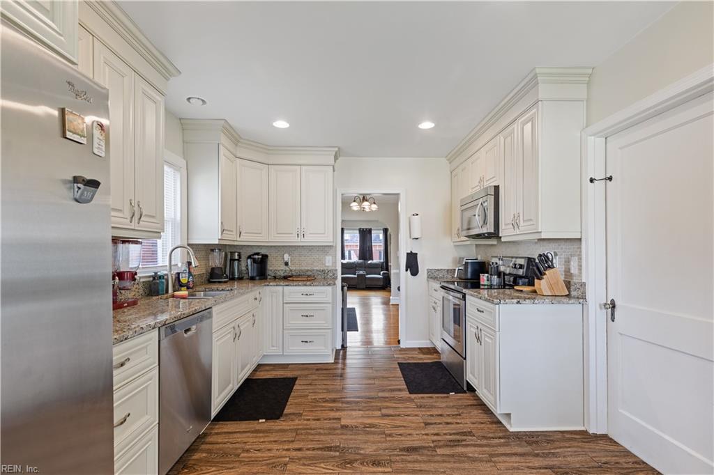 133 Chesterfield RD