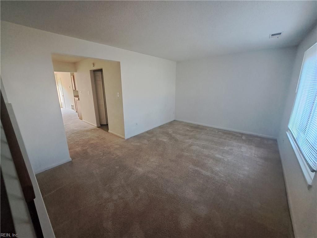 Photo of 1392 Sierra Drive, Virginia Beach, VA 23453 (MLS # 10604860)