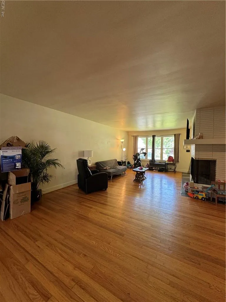 Norfolk, Virginia 23505, United States, 3 Bedrooms Bedrooms, ,2 BathroomsBathrooms,Residential,Active,116783