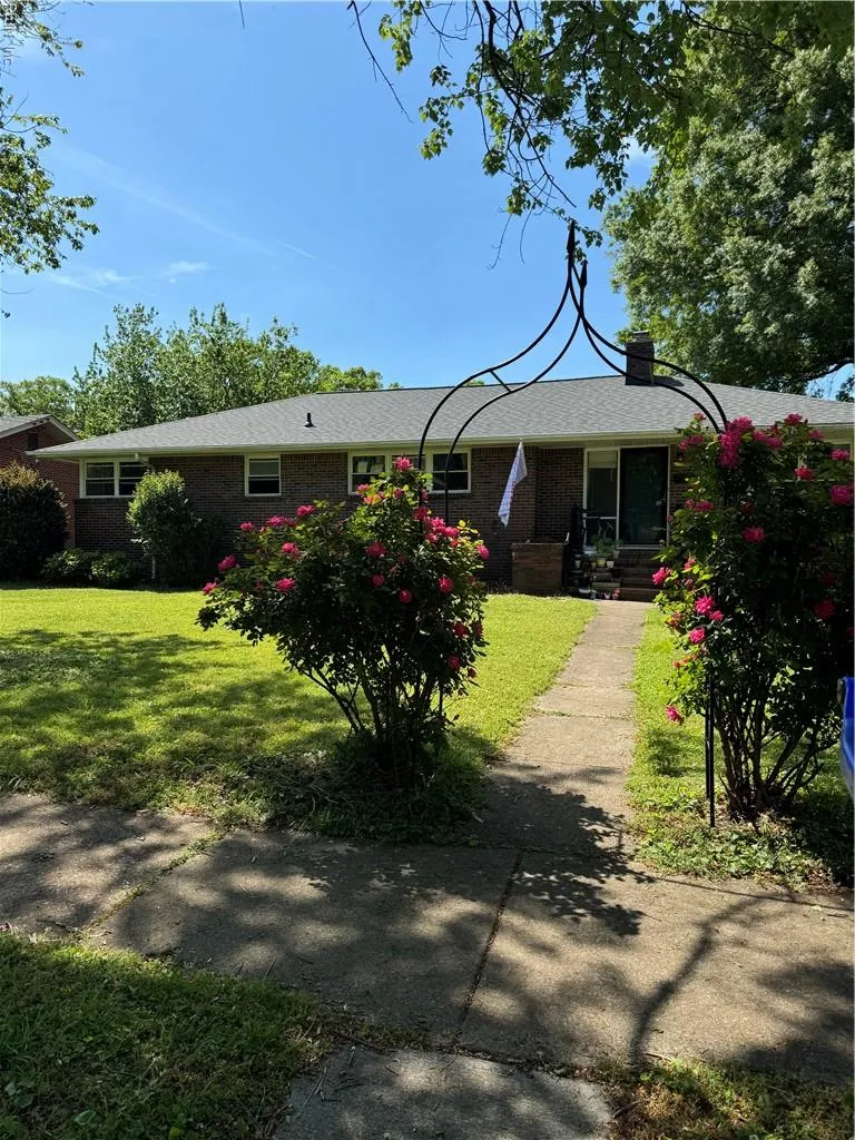 Norfolk, Virginia 23505, United States, 3 Bedrooms Bedrooms, ,2 BathroomsBathrooms,Residential,Active,116783