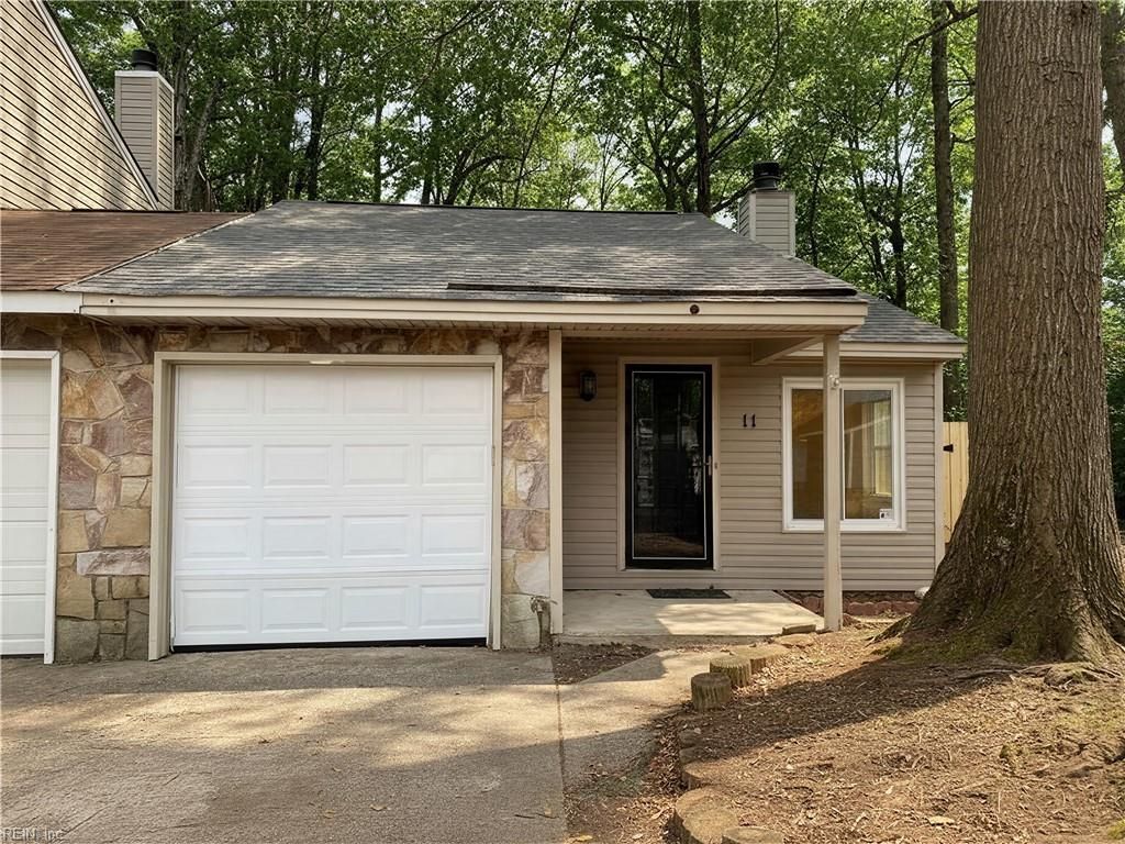 Photo of 11 Penzance Circle, Chesapeake, VA 23320 (MLS # 10614319)