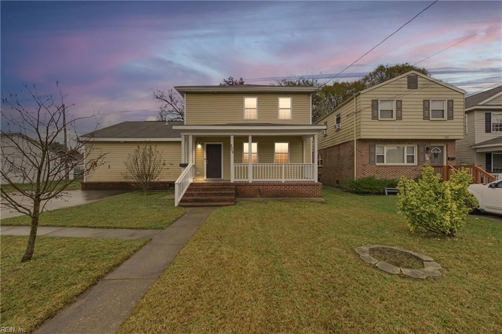 Photo of 332 Catalpa Avenue, Hampton, VA 23661 (MLS # 10618588)