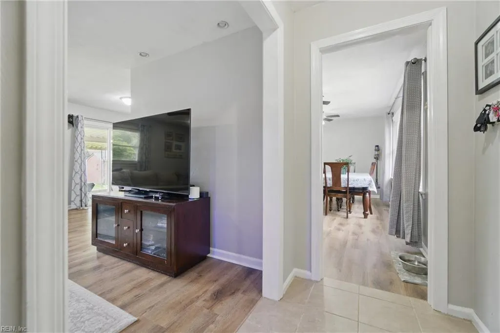 Portsmouth, Virginia 23703, United States, 3 Bedrooms Bedrooms, ,2 BathroomsBathrooms,Residential,Active,136662