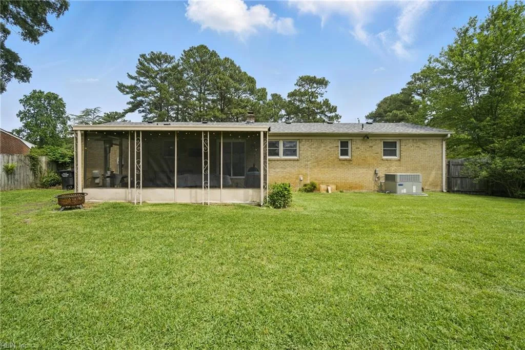 Portsmouth, Virginia 23703, United States, 3 Bedrooms Bedrooms, ,2 BathroomsBathrooms,Residential,Active,136662