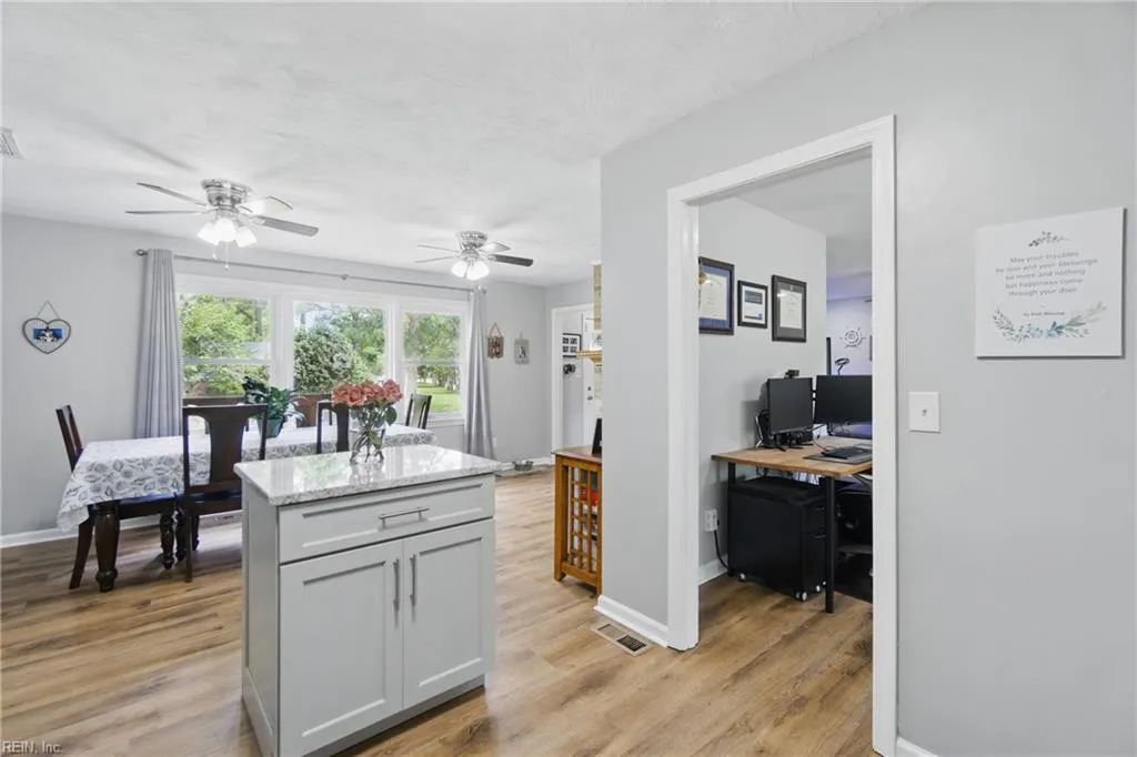 Portsmouth, Virginia 23703, United States, 3 Bedrooms Bedrooms, ,2 BathroomsBathrooms,Residential,Active,136662